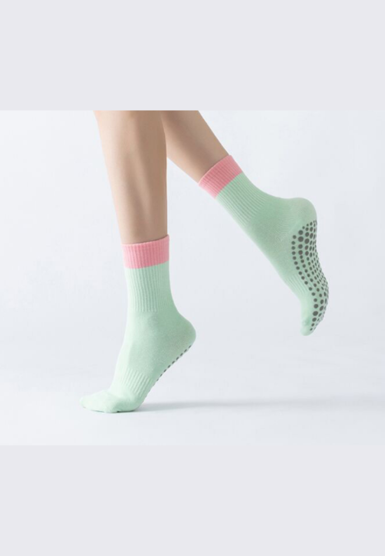 Colourblock Grip Socks (2 Colours)