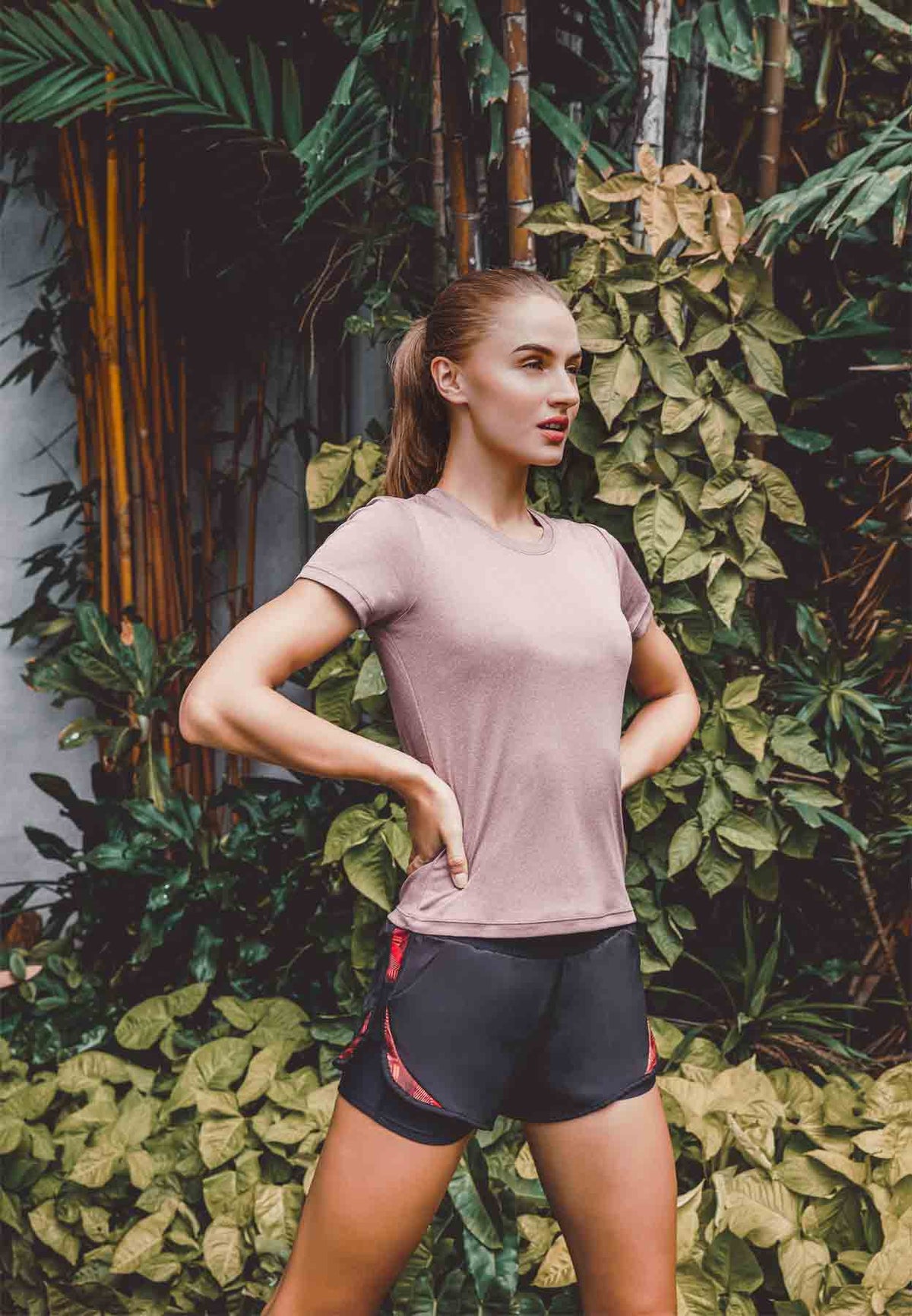 Peekaboo 二合一短裤