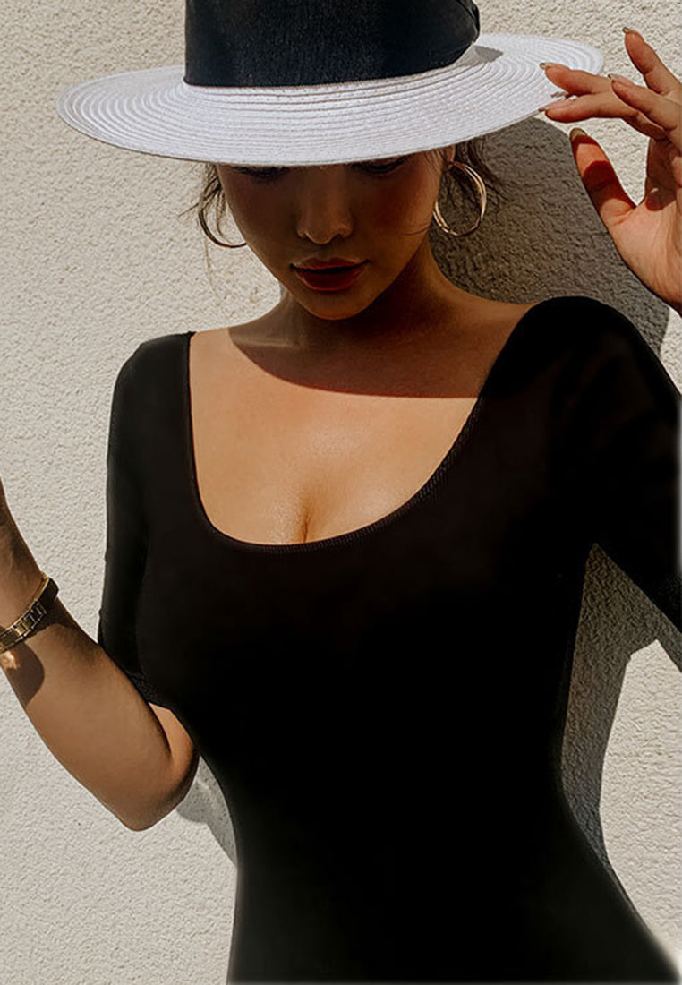 Square-Neck Swimsuit (Black)