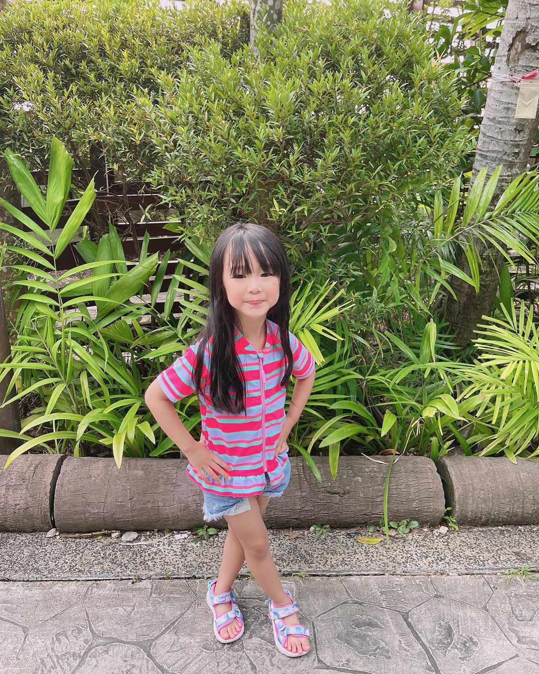 Junior | Ruffles Rash Top