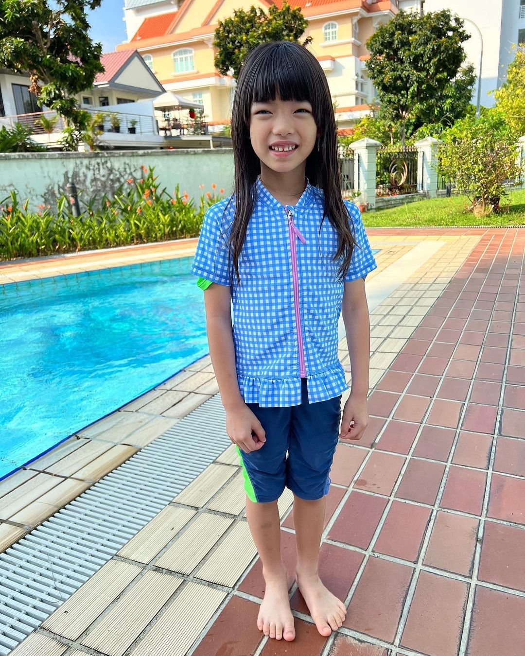 Junior | Ruffles Rash Top