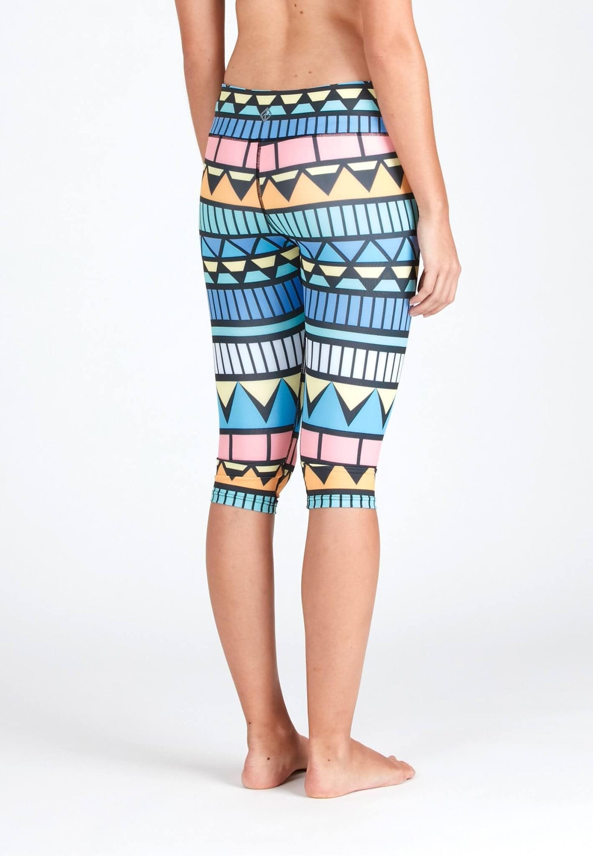 FUNFIT Active Capris in Aztec Print (S - XL)