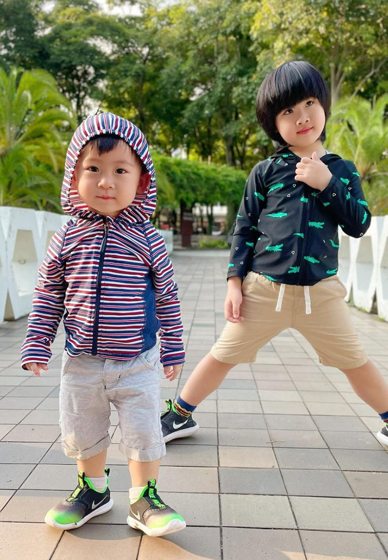 UPF50+ 儿童防晒衣连身帽（男女通用）格子